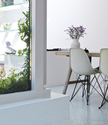 eames dining